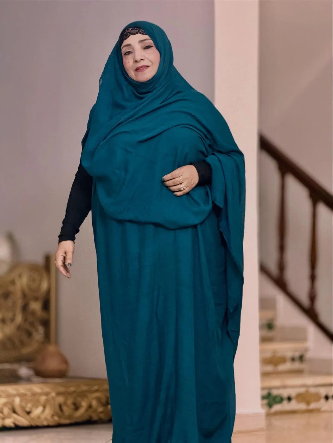 صورة للشاعرة رشيدة فقري عبر حسابها في إنستاقرام @rachidafaqari.